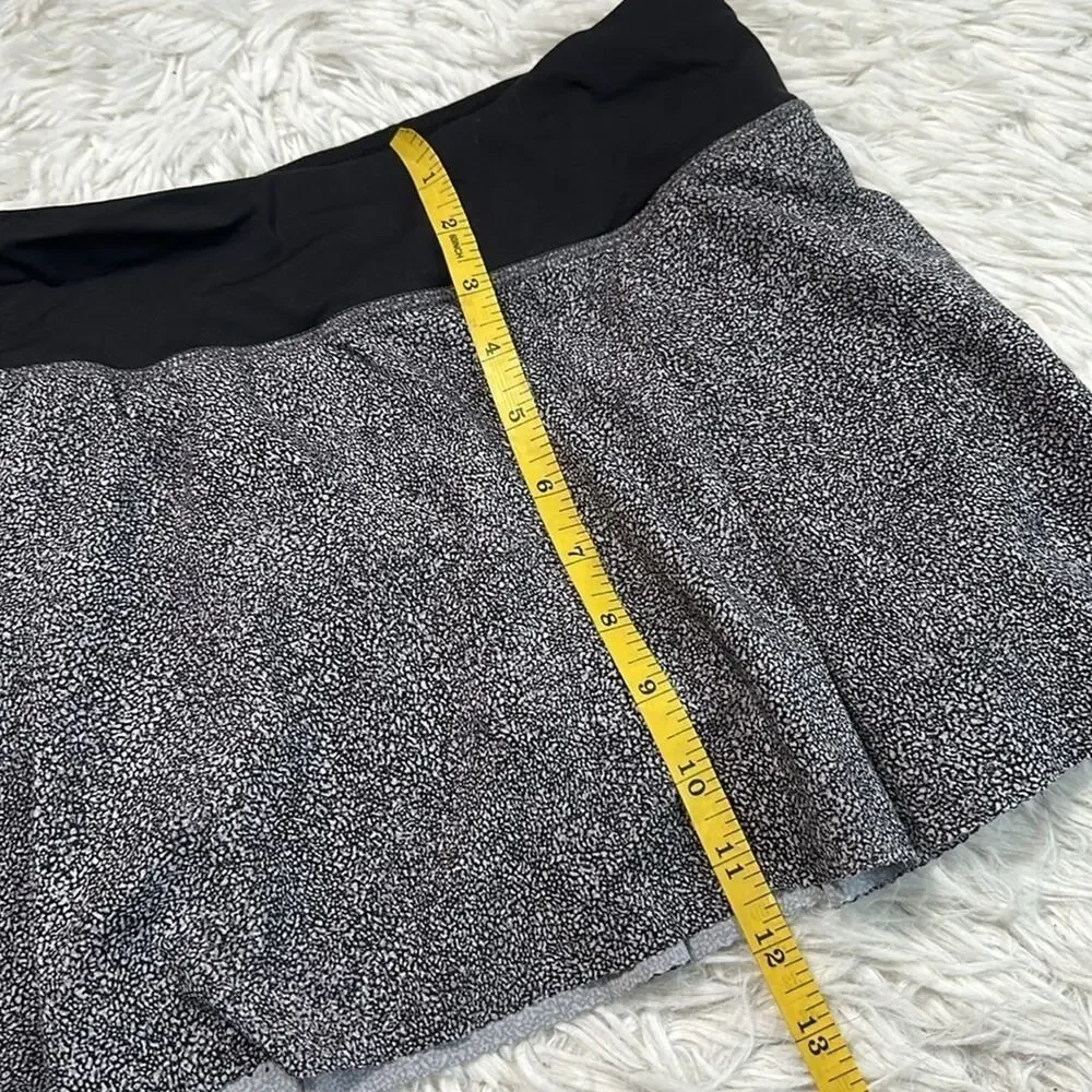 Lululemon Smooth Stride Skirt Sea Spray Alpine White Dark Chrome / Black